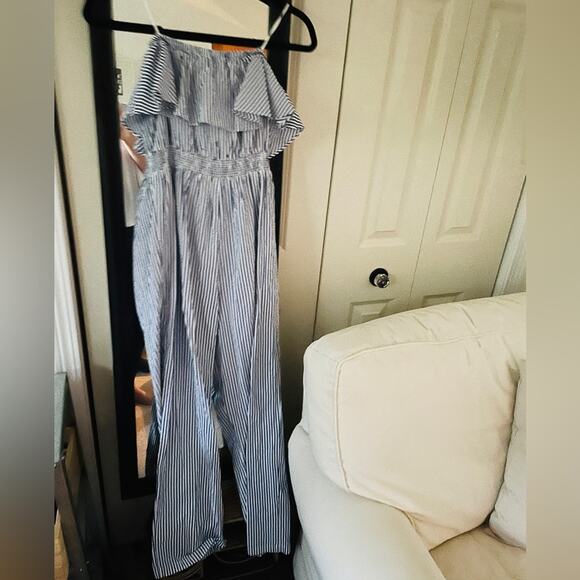 J. CREW NWT Blue & White Seersucker Sleeveless Elastic Waist Jumpsuit Size S - Picture 4 of 4